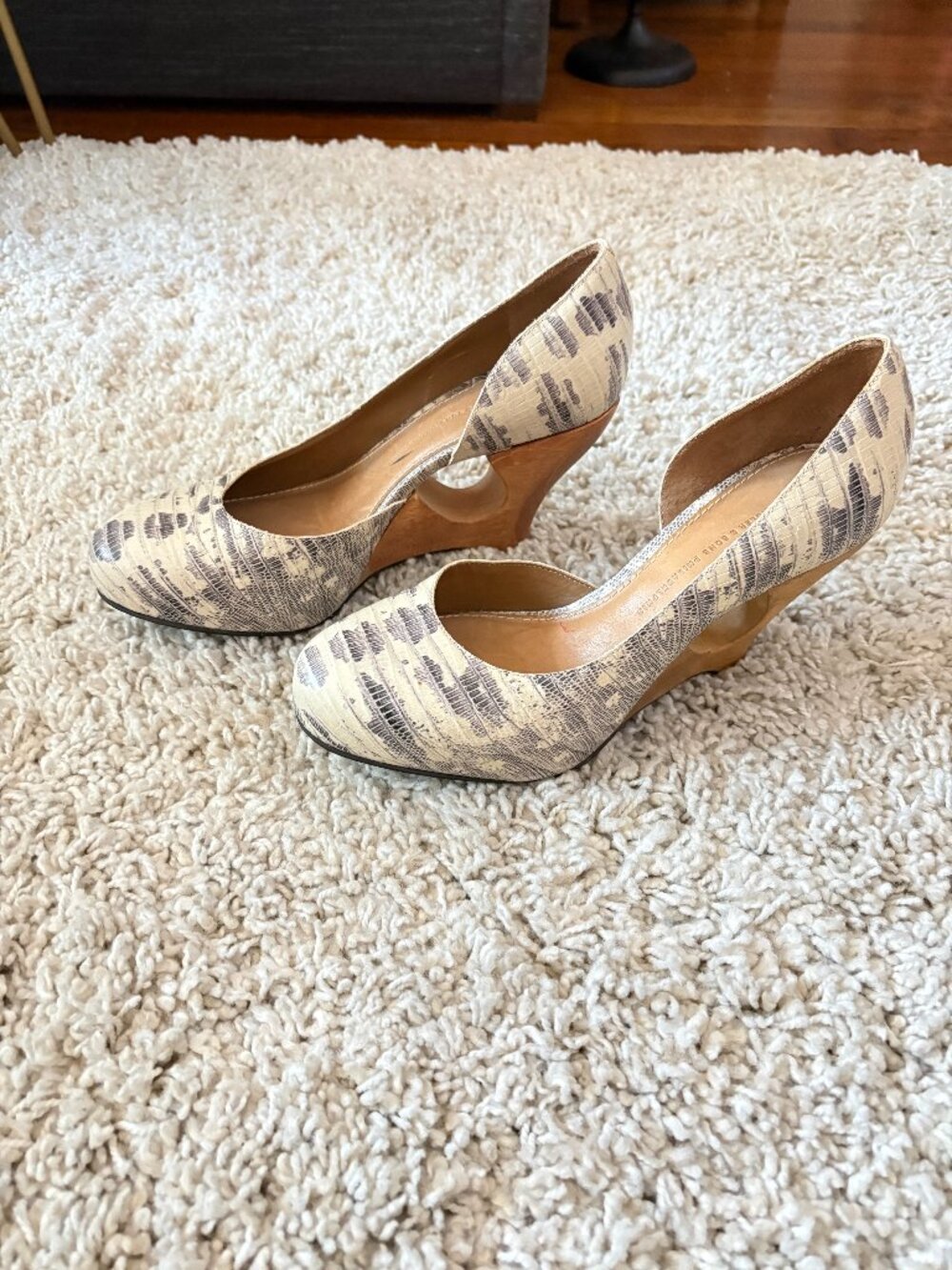 Anthropologie Schuler & Sons Chiseled Wedges - Size 8